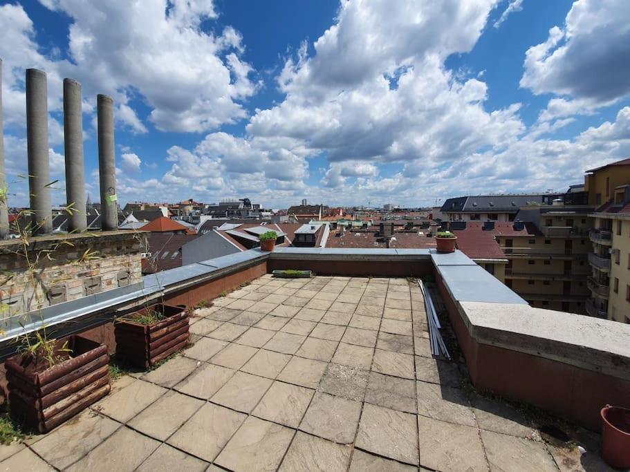 Master Apartment With Air Condition And Separated Rooftop Terrace Budapeşte Dış mekan fotoğraf